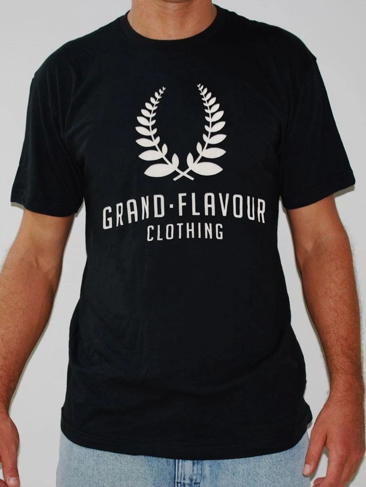GRAND FLAVOUR Crest T Shirt - Black 3 GRAND FLAVOUR Crest T Shirt - Black