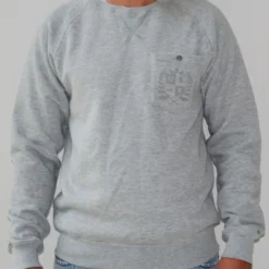 GRAND FLAVOUR Crest Crew Neck Jumper