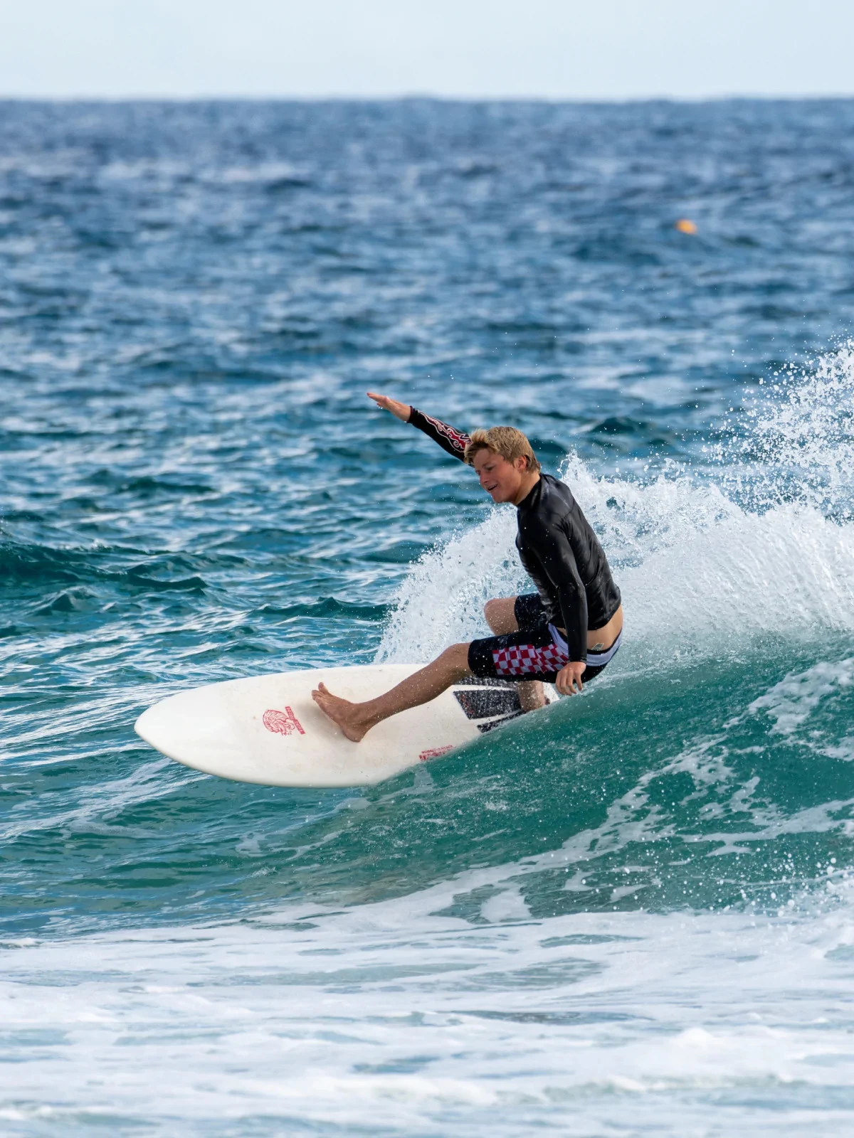 SOFTECH SOFT SURFBOARD Filipe Toledo Epoxy Thruster - 5'6 7 SOFTECH SOFT SURFBOARD Filipe Toledo Epoxy Thruster - 5'6 - Image 5