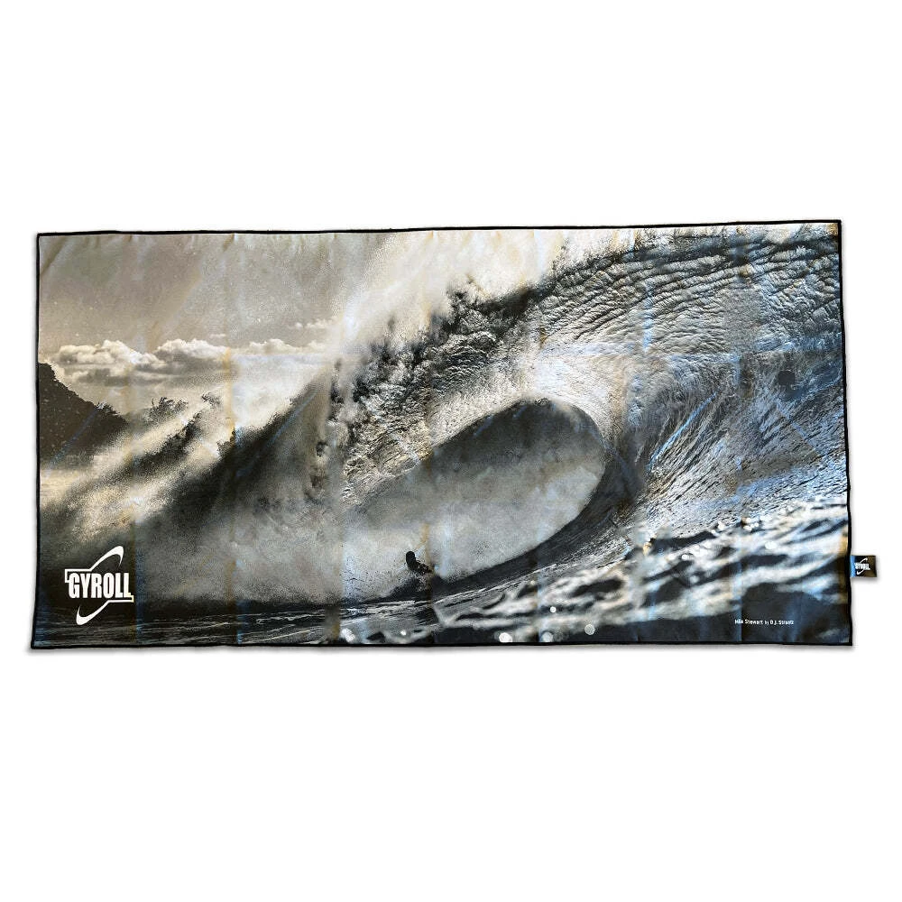 Gyroll Sand Free Microfibre Travel Towel 4 Gyroll Sand Free Microfibre Travel Towel - Image 2